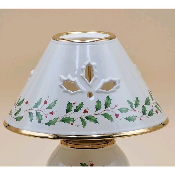 Lenox Holiday Candle Lamp Holly Berry Tealight Votive w/ Shade Original Box - Picture 4 of 10